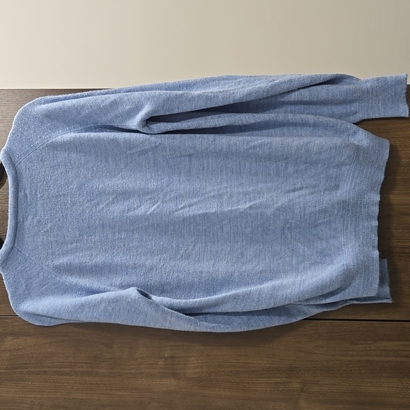 Christian Dior Embroidered Logo V Neck Light Blue Sweater-Size Large - Picture 12 of 15